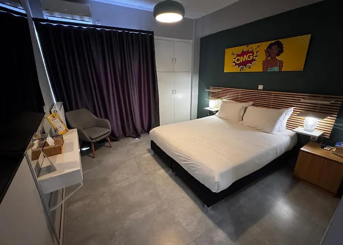 Connect Studios & Apartments